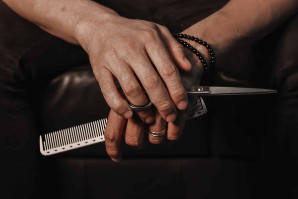 Comment utiliser et entretenir ses matériels de coiffure ?